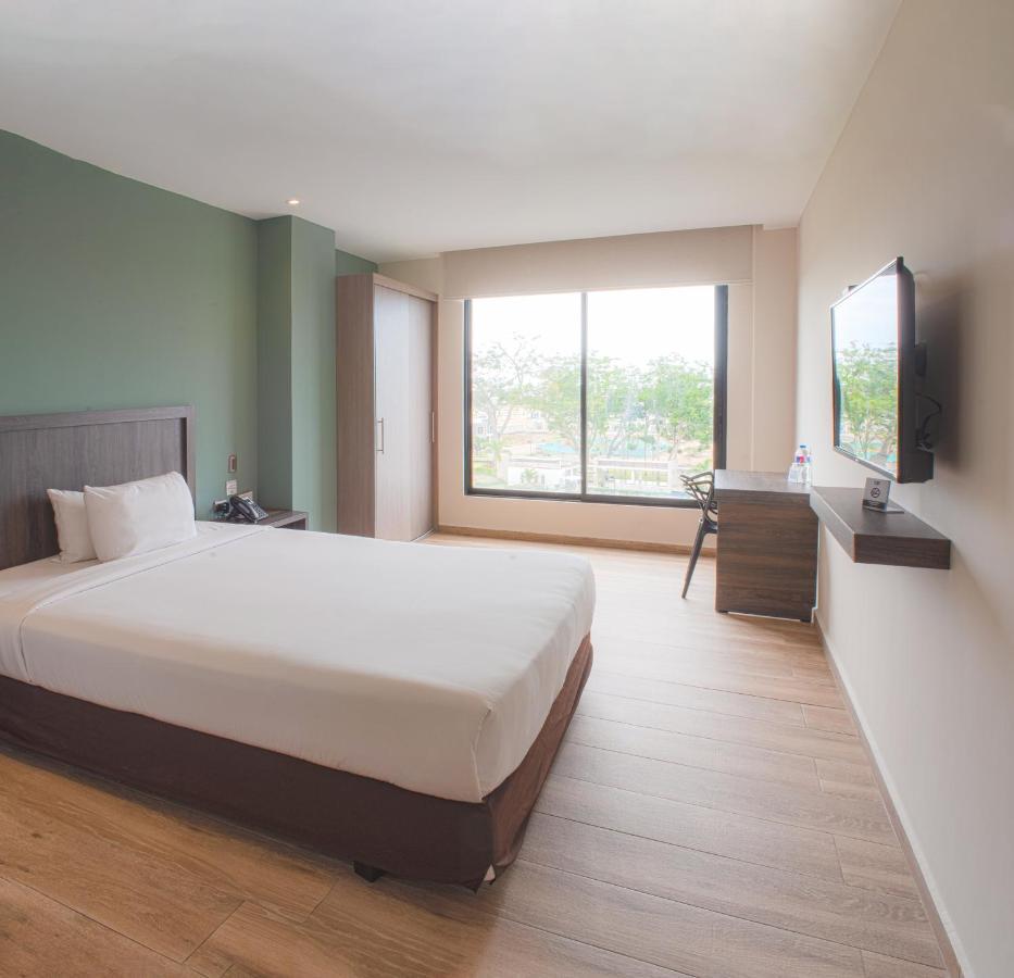 Reec Machala By Oro Verde Hotels Luaran gambar